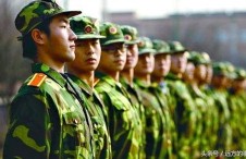 黑料吃瓜军训吊带